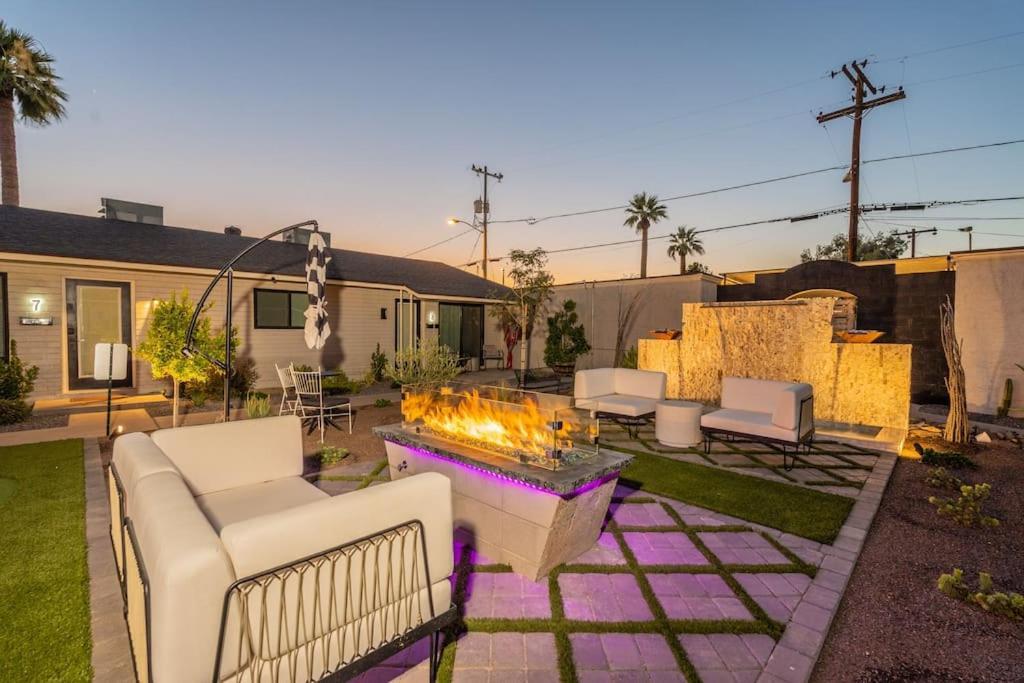 Ash And Ko Aparthotel Phoenix Bagian luar foto