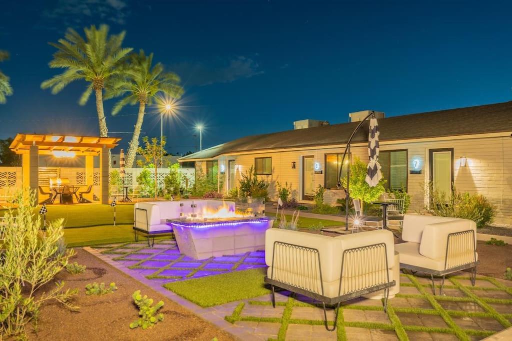 Ash And Ko Aparthotel Phoenix Bagian luar foto
