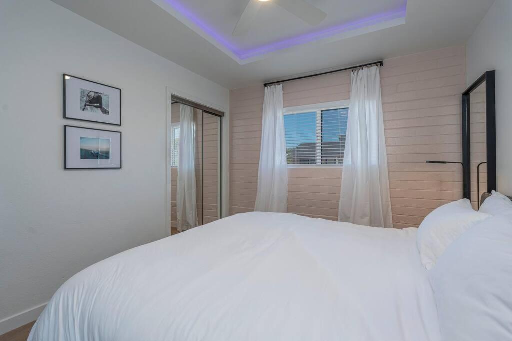 Ash And Ko Aparthotel Phoenix Bagian luar foto